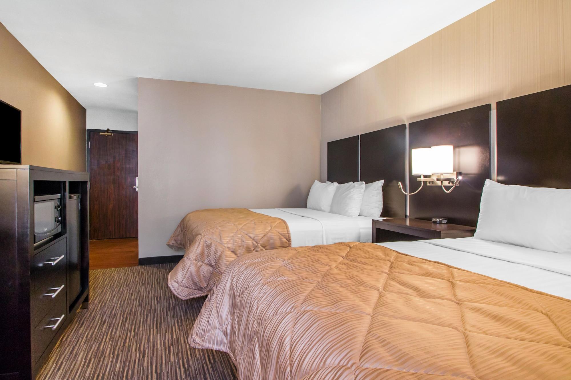 Greenstay Inn & Suites Court View Спрингфийлд Екстериор снимка