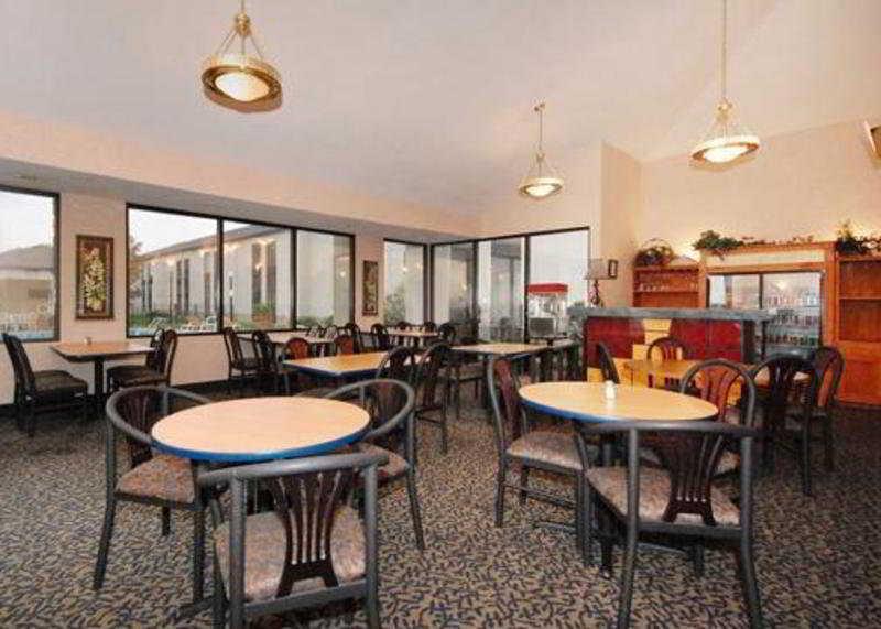 Greenstay Inn & Suites Court View Спрингфийлд Ресторант снимка